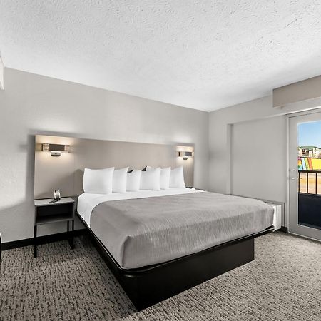 Quality Inn & Suites At Dollywood Lane Pigeon Forge Extérieur photo