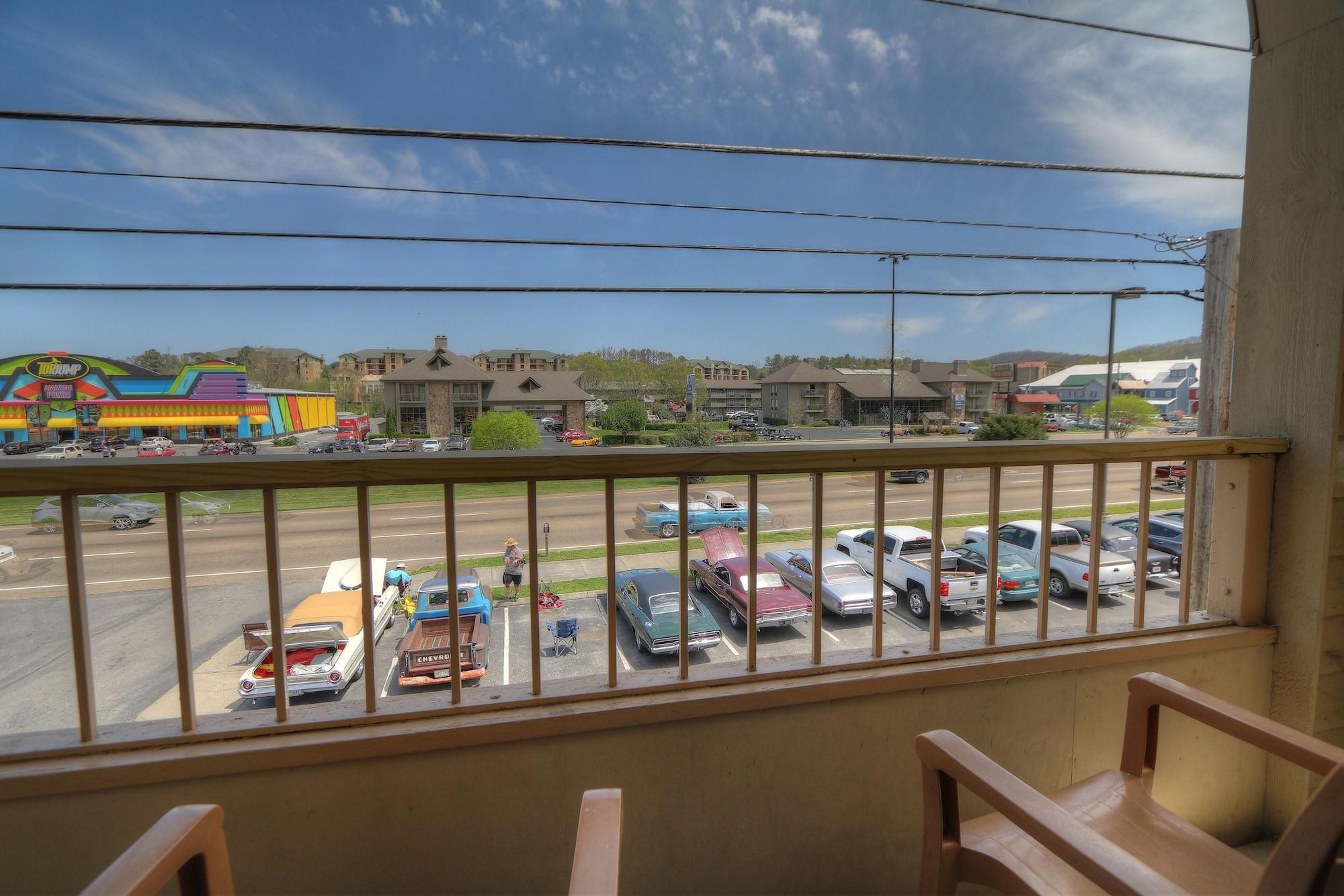 Quality Inn & Suites At Dollywood Lane Pigeon Forge Extérieur photo