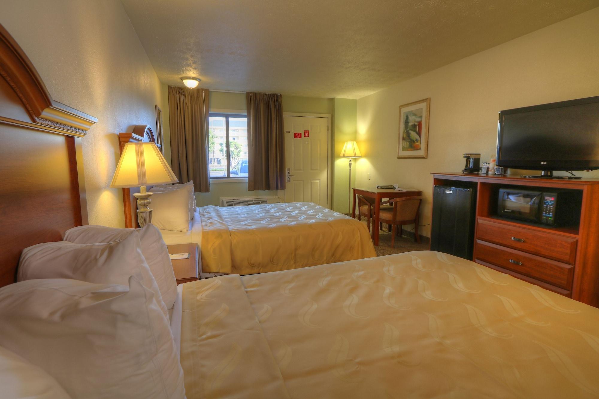 Quality Inn & Suites At Dollywood Lane Pigeon Forge Extérieur photo