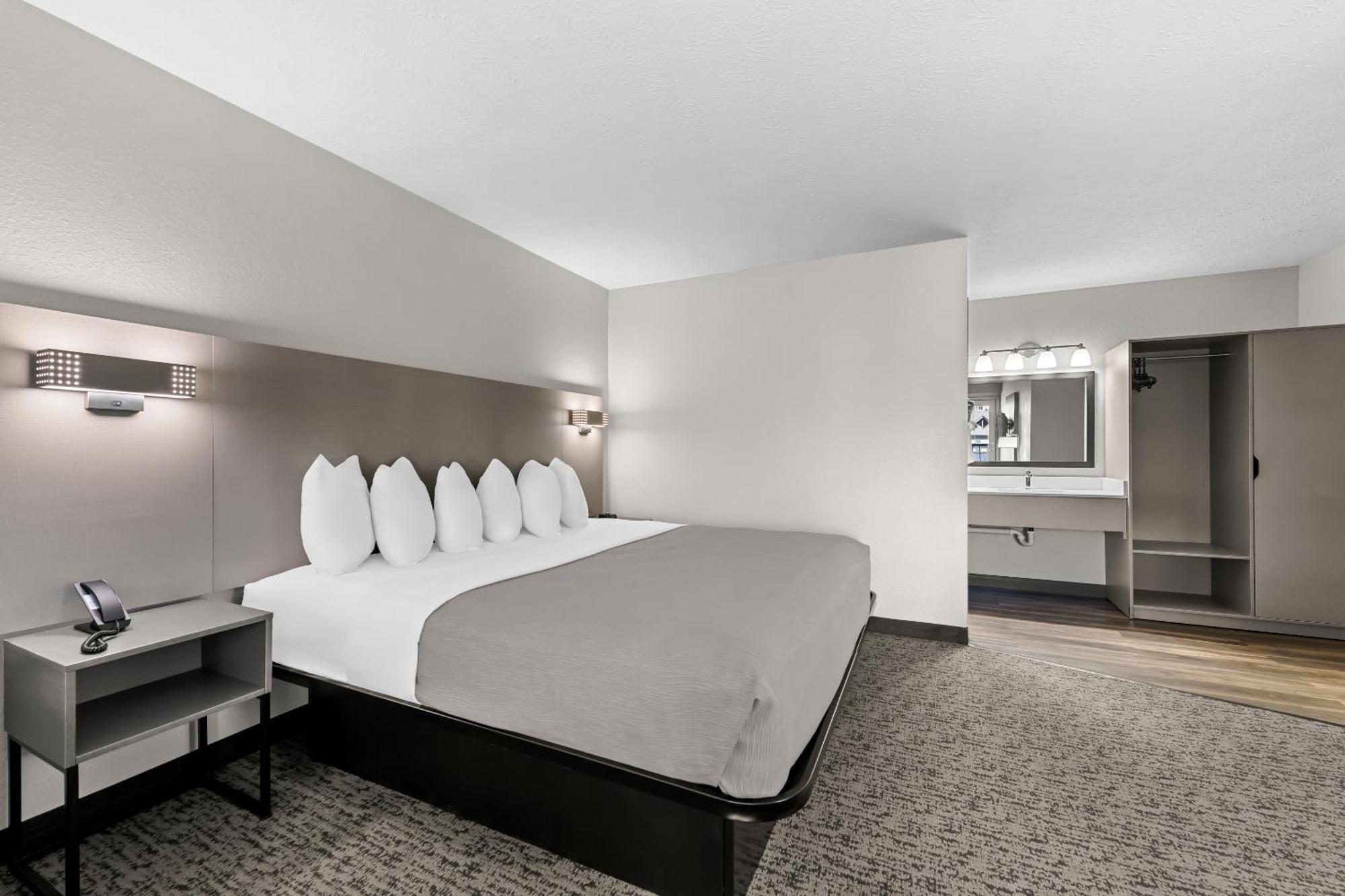 Quality Inn & Suites At Dollywood Lane Pigeon Forge Extérieur photo