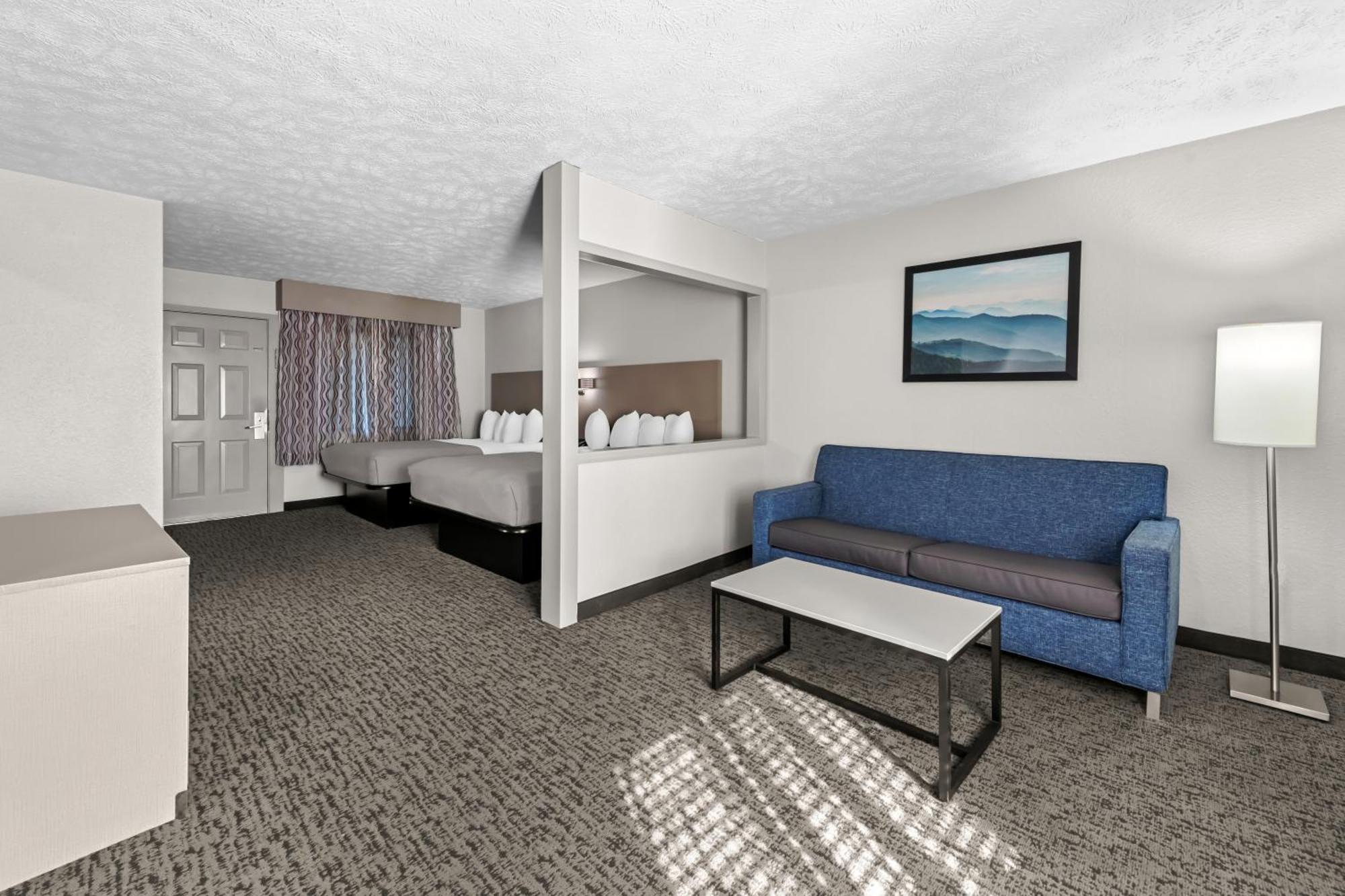 Quality Inn & Suites At Dollywood Lane Pigeon Forge Extérieur photo