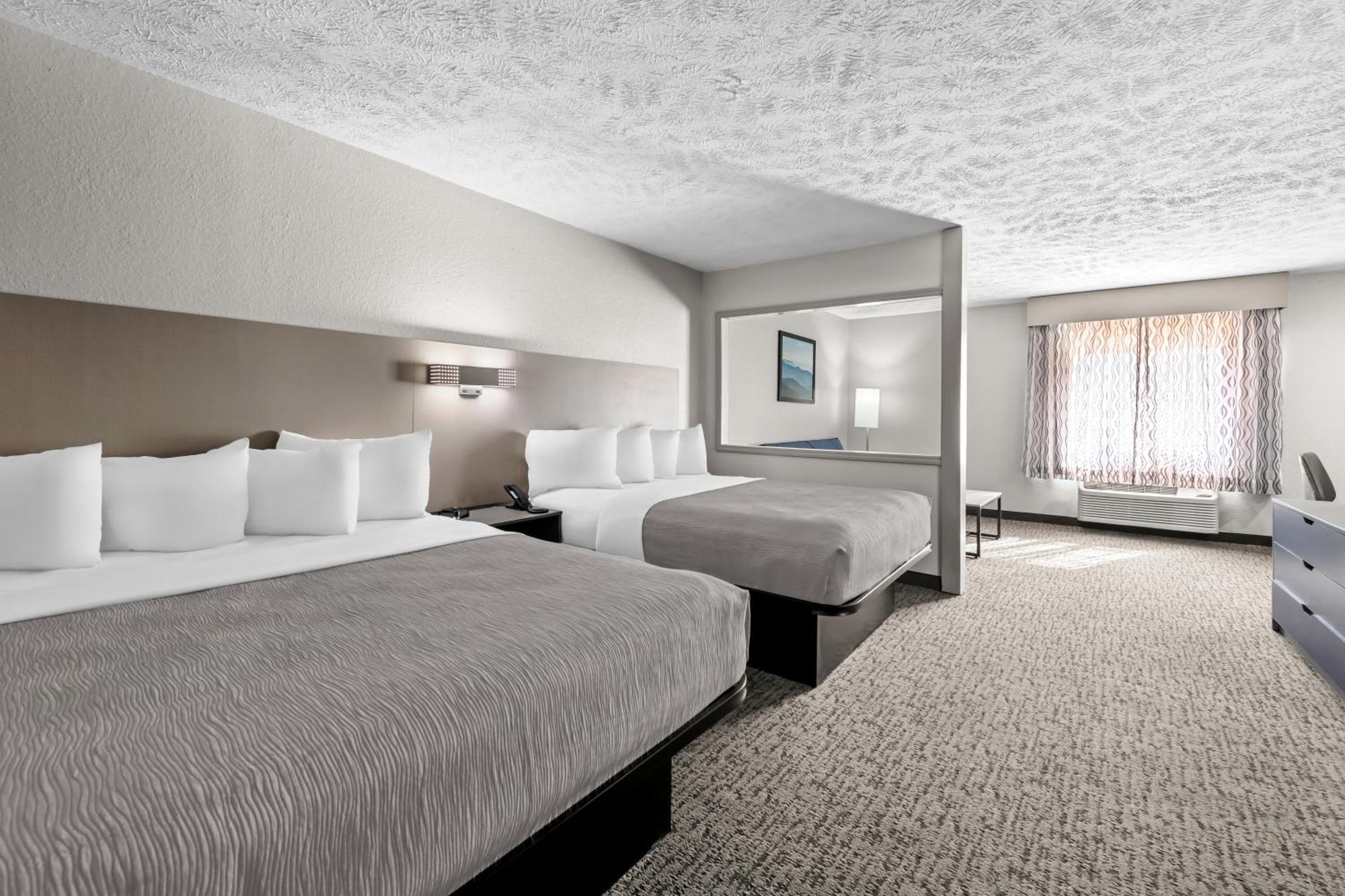 Quality Inn & Suites At Dollywood Lane Pigeon Forge Extérieur photo