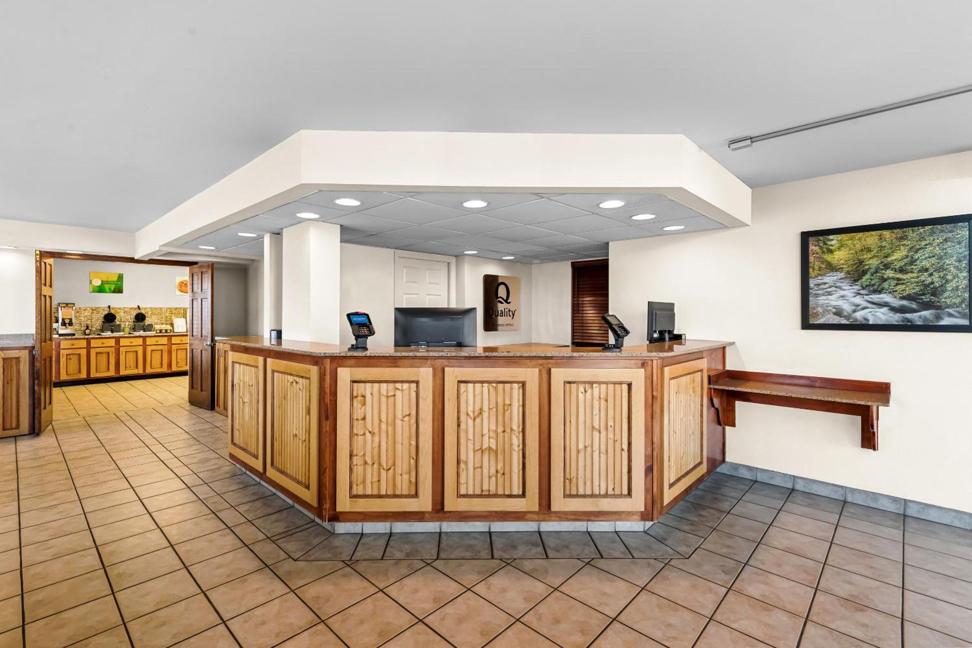 Quality Inn & Suites At Dollywood Lane Pigeon Forge Extérieur photo