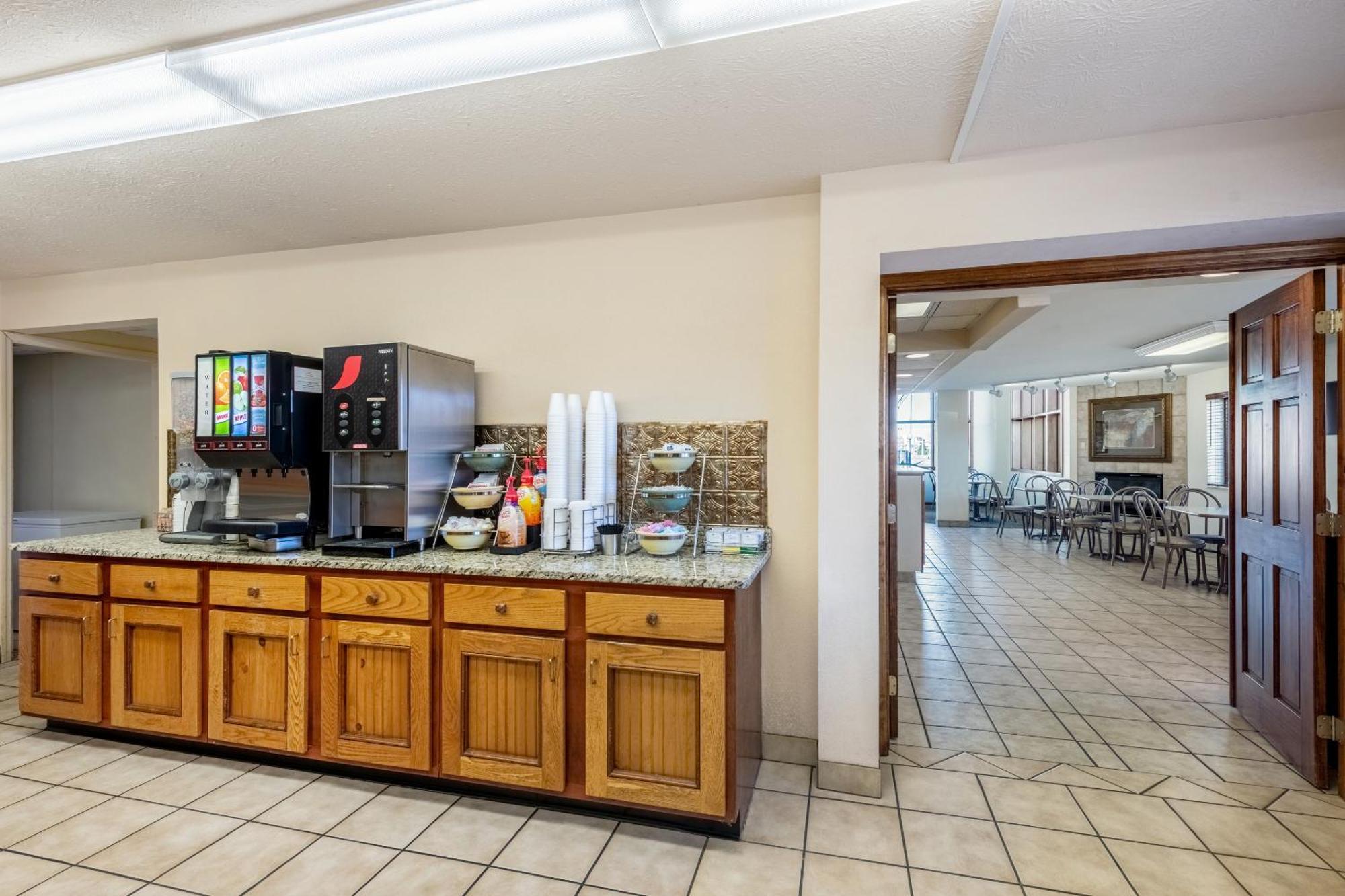 Quality Inn & Suites At Dollywood Lane Pigeon Forge Extérieur photo