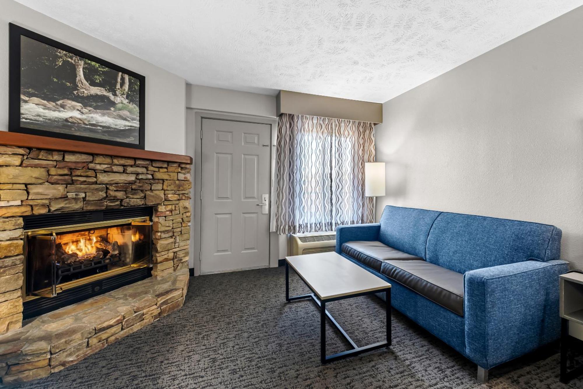 Quality Inn & Suites At Dollywood Lane Pigeon Forge Extérieur photo